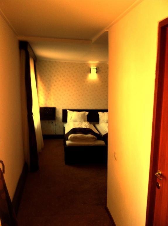 Chic City Rooms Sighişoara Oda fotoğraf