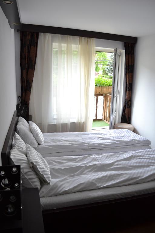 Chic City Rooms Sighişoara Oda fotoğraf