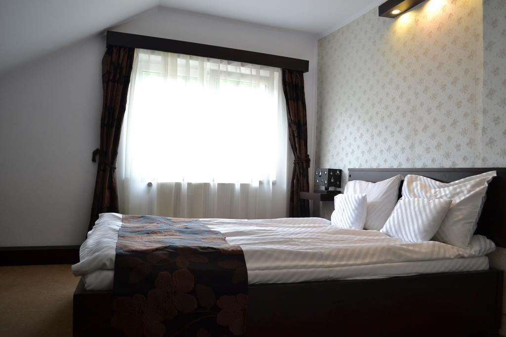 Chic City Rooms Sighişoara Oda fotoğraf